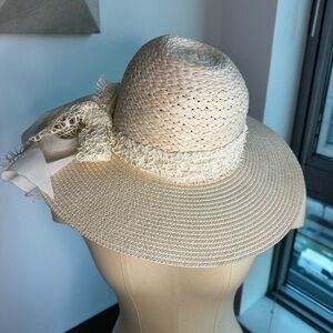 Elegant Cream Sun Hat